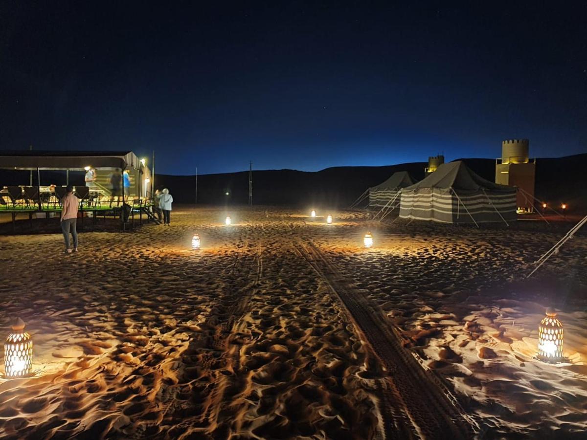 Crescent Desert Private Camp Shahiq Exterior photo